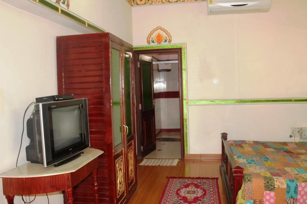 Hotel Vimal Heritage Dzsaipur Kültér fotó